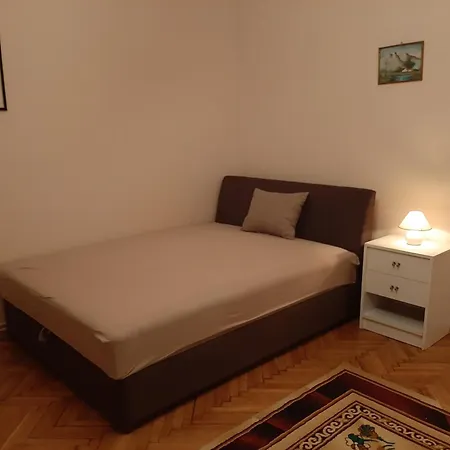 Ferienhaus Uj Elet Weekend House *